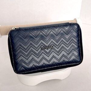 MISSONI for Delta clutch/ travel bag navy NWOT